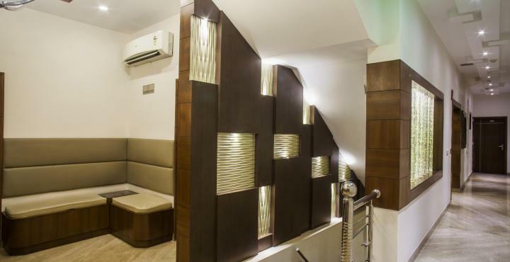 Mint Hotel Chandīgarh Екстериор снимка