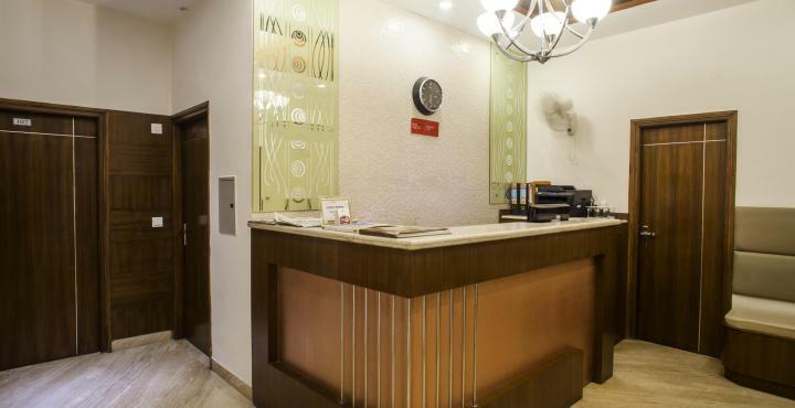 Mint Hotel Chandīgarh Екстериор снимка
